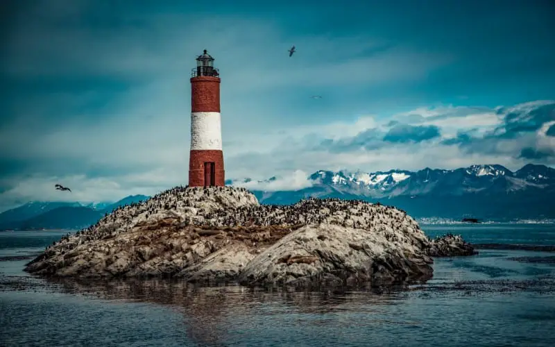 Lighthouse Symbolism
