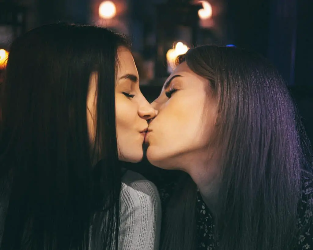 Kissing Same Gender Dream Meaning